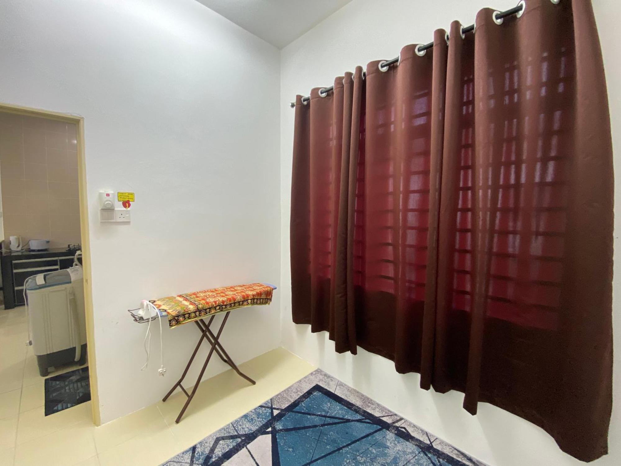 Homestay Cikgu Ahmed Batu Kikir Buitenkant foto