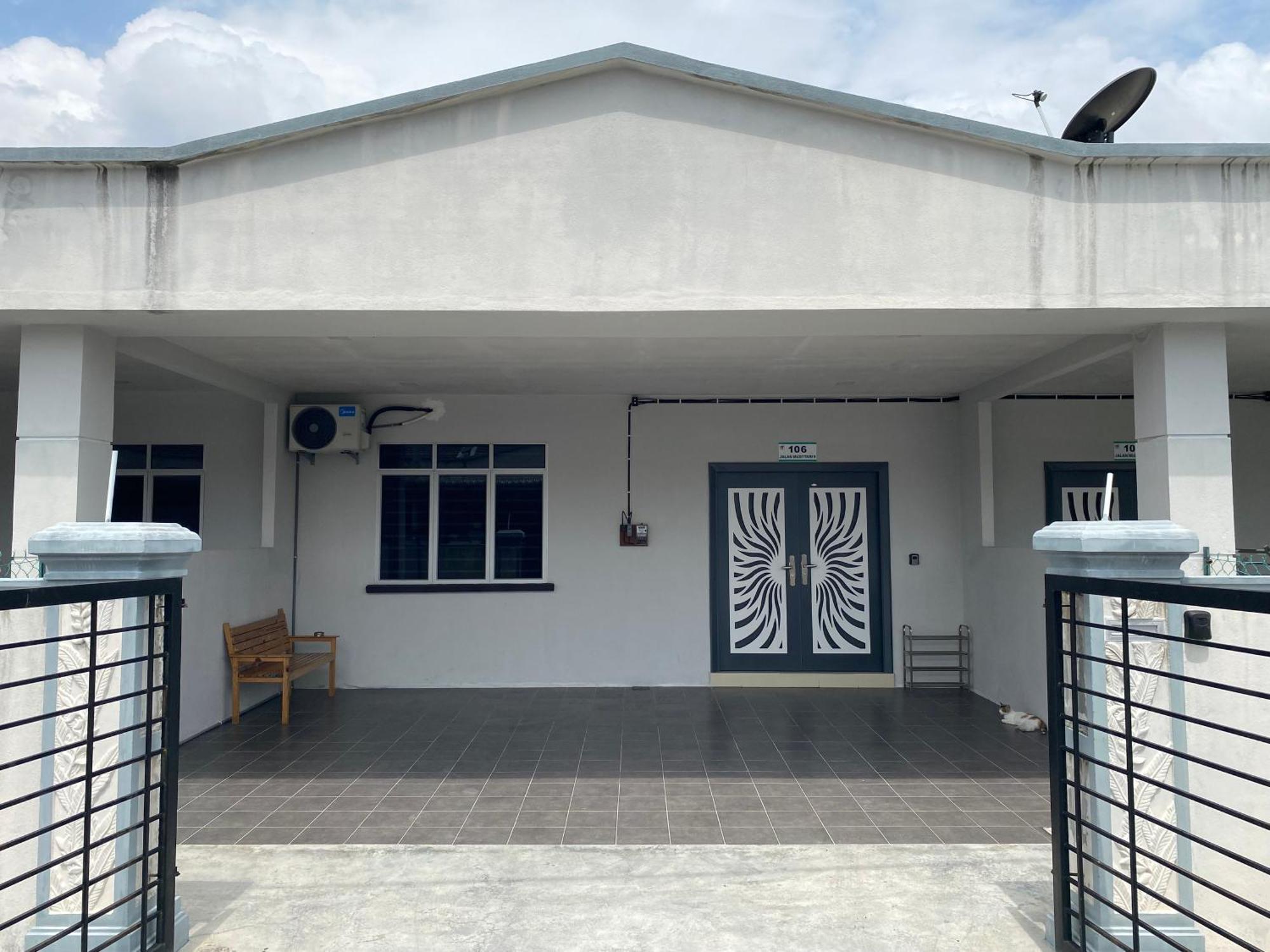 Homestay Cikgu Ahmed Batu Kikir Buitenkant foto
